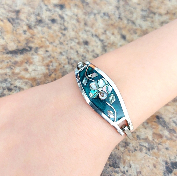 925 silver Other - 925 silver child's bracelet with Mother of pearl